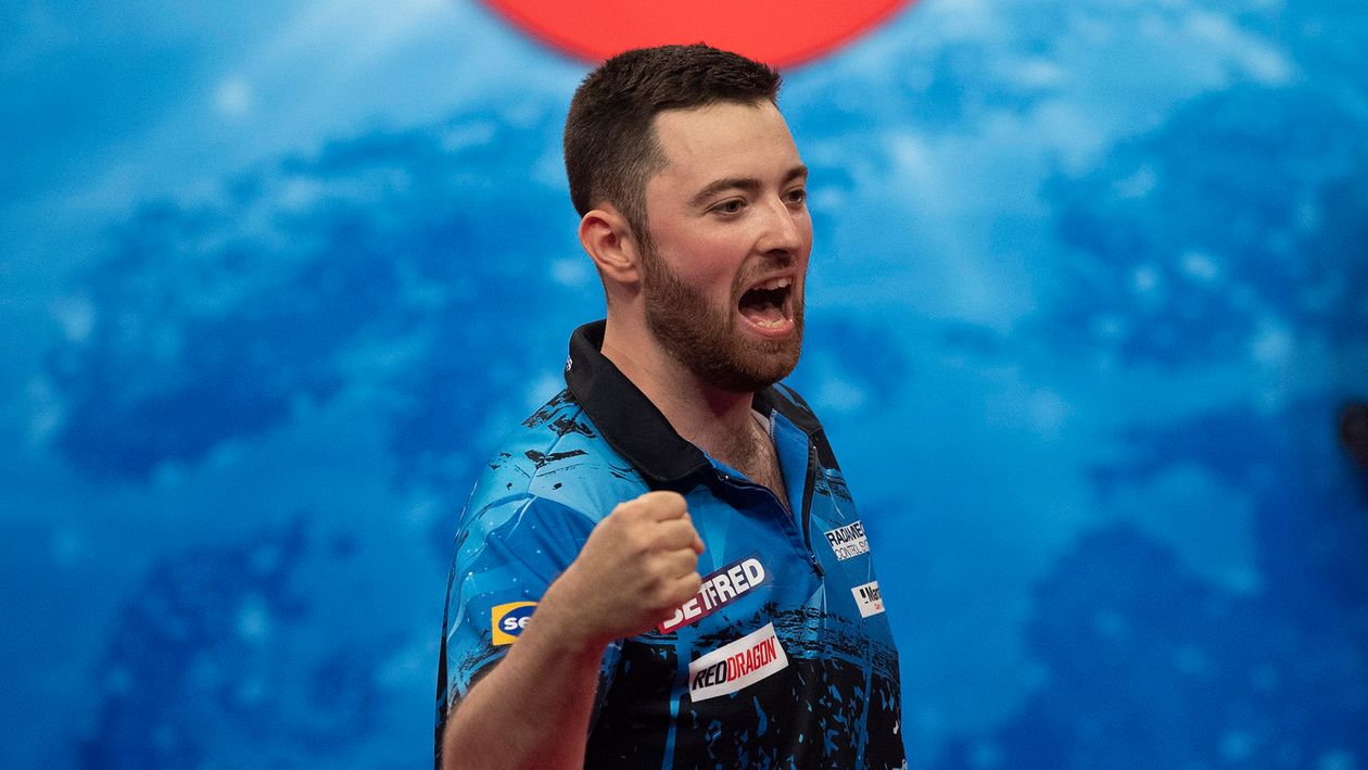 Darts results Luke Humphries knocks James Wade out of World Matchplay