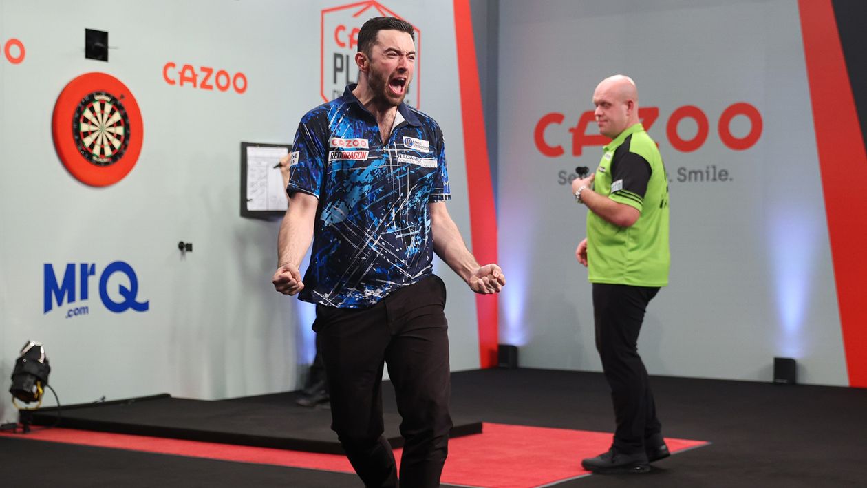 Darts results Luke Humphries defeats ninedart hero Michael van Gerwen