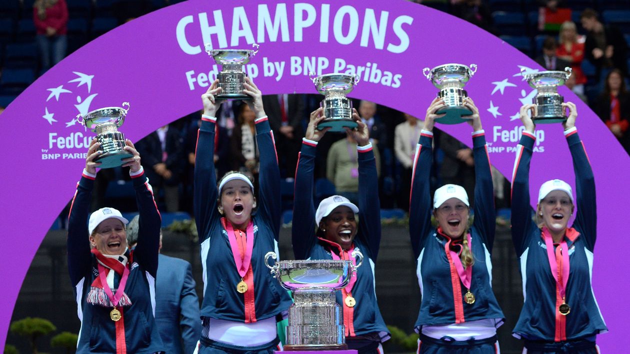 Fed Cup USA beat Belarus 32 in final to secure first title since 2000