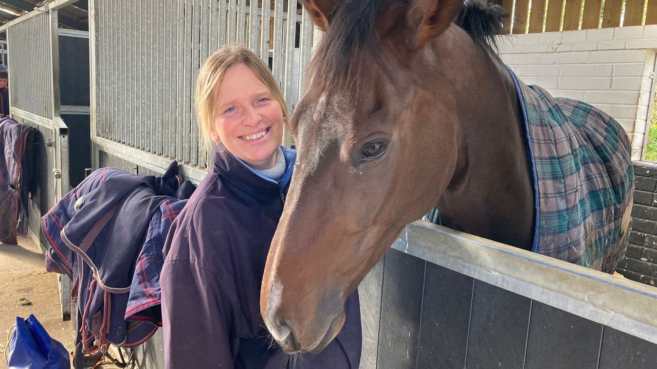 emma lavelle stable tour