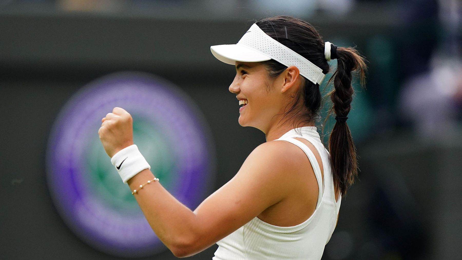 Wimbledon 2024 Results Emma Raducanu Reaches Third Round As Carlos