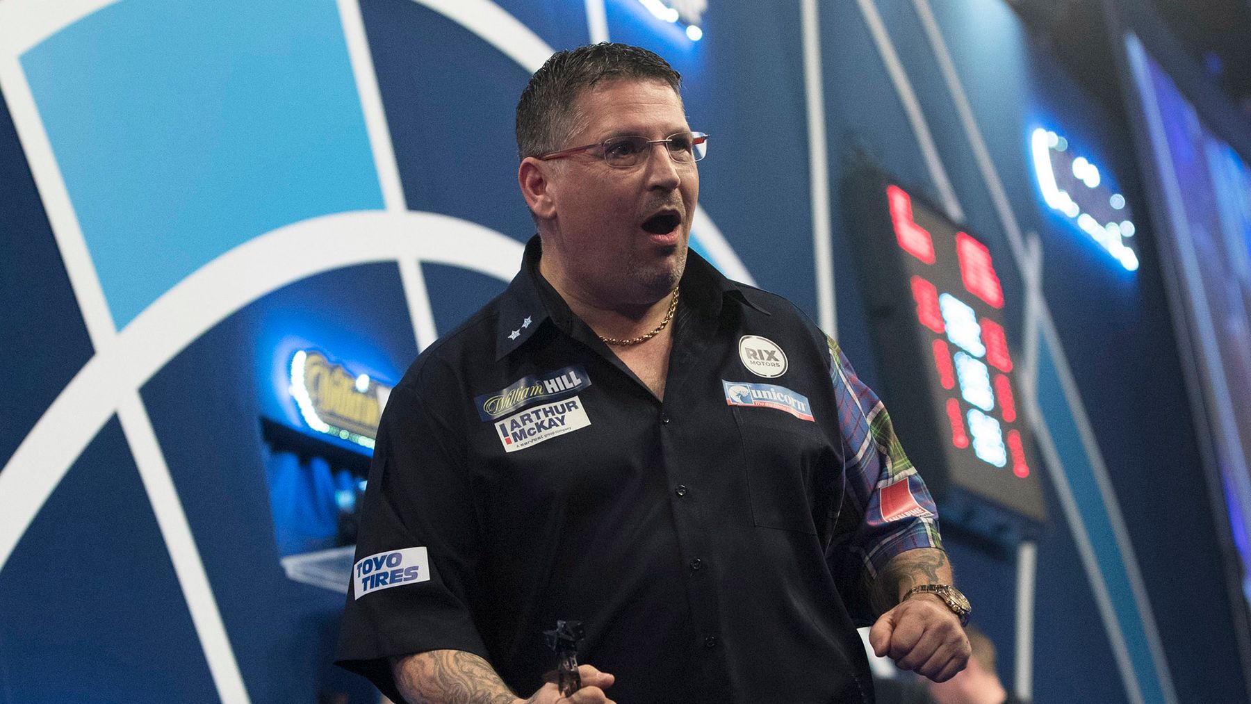 Gary Anderson ends three-year wait for PDC ranking title with