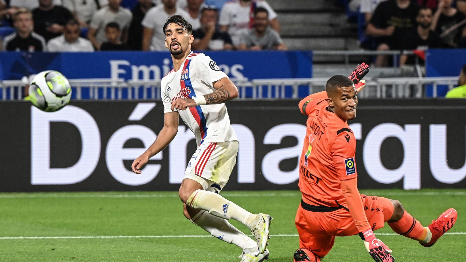 West Ham sign Lucas Paqueta from Lyon for club-record fee despite rival  interest 