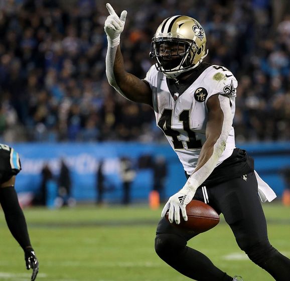 Kamara helps New Orleans Saints beat Carolina Panthers