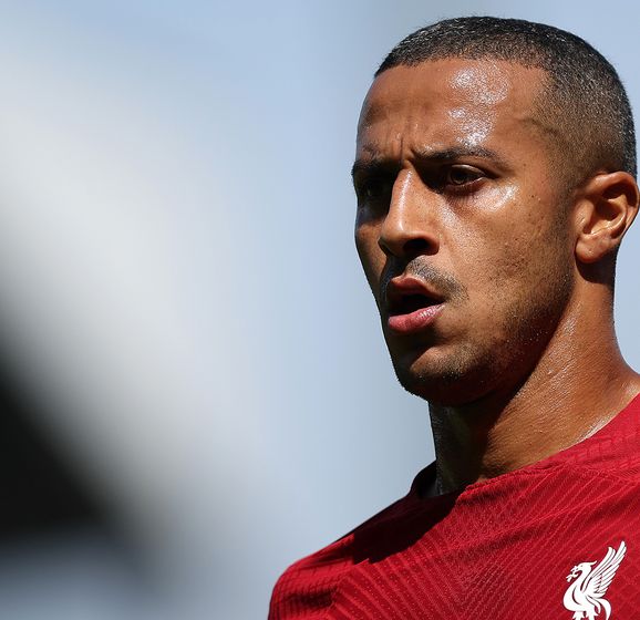 Former Liverpool Midfielder Thiago Alcantara Announces Retirement From ...