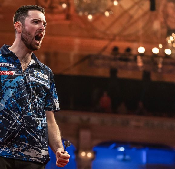 World Matchplay 2023 Day seven darts predictions, odds, betting tips