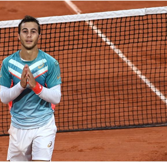 French Open Wild card Hugo Gaston produces upset win over Stan