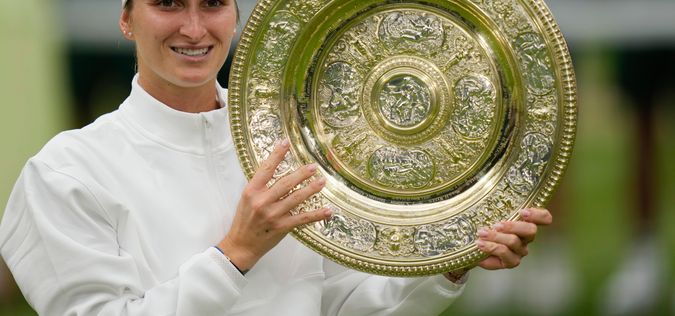 Marketa Vondrousova Beats Ons Jabeur To Become First Unseeded Women's ...