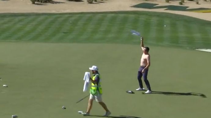 Scroll down to watch all this weekend's crowd-pleasing moments at the 16th