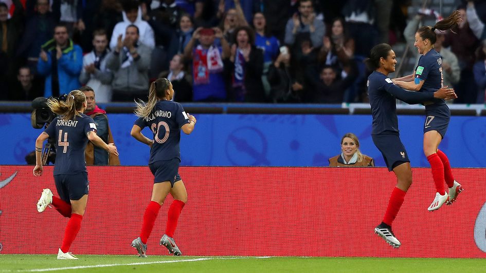 France celebrate Wendie Renard's goal in the opening game of the 2019 FIFA Women's World Cup