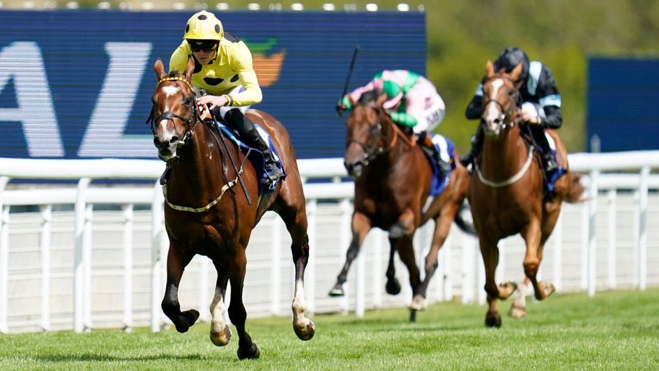 Royal Rhyme strides clear at Goodwood