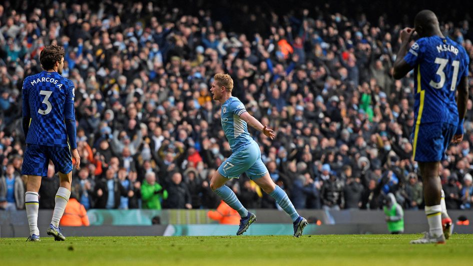 Kevin De Bruyne celebrates his goal against Chelsea