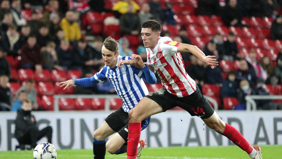 Sunderland and Sheffield Wednesday meet in the Sky Bet League One play-offs.