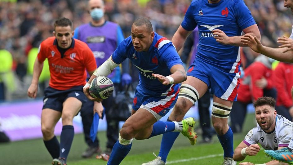 Gael Fickou crosses for France's fourth try