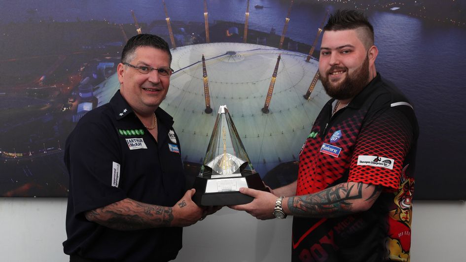 Gary Anderson and Michael Smith meet in the second semi-final (Pic: Lawrence Lustig/PDC)