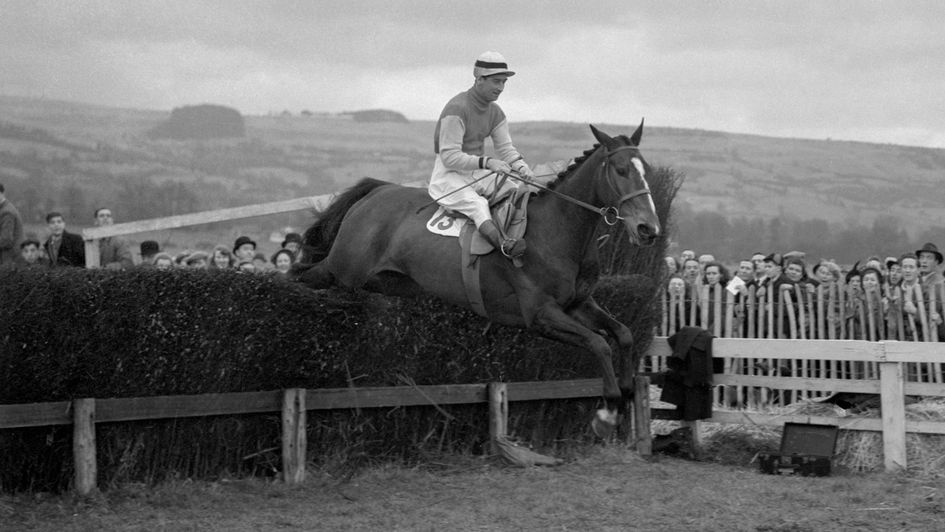 Cottage Rake wins the 1950 Gold Cup