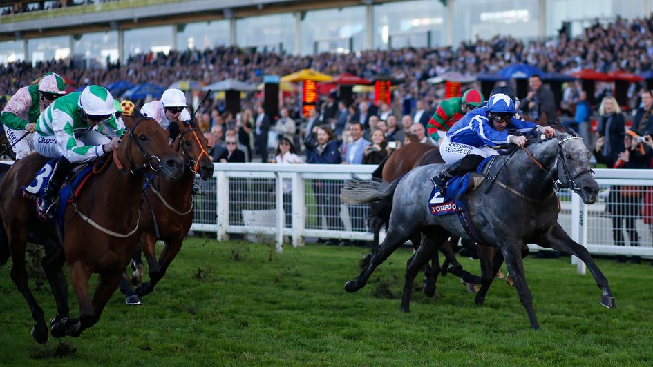 Librisa Breeze winning last year's Challenge Cup at Ascot