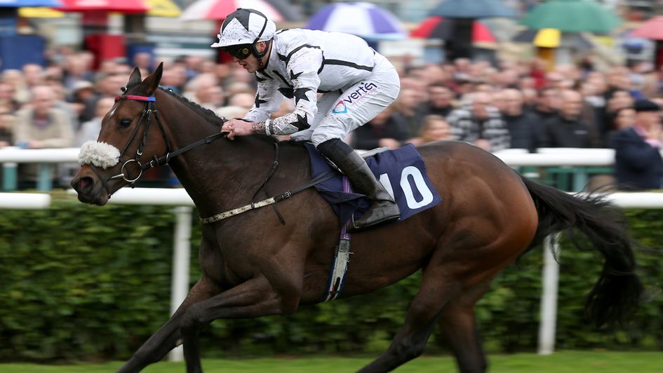 Fast Response wins under Clifford Lee