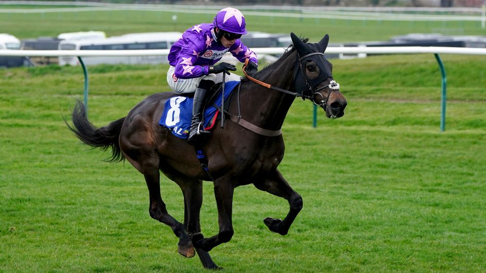 Rubaud on his way to winning the Scottish Champion Hurdle