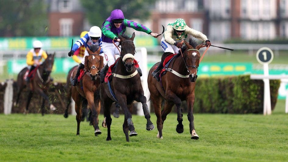 Give It To Me OJ (left) wins at Sandown