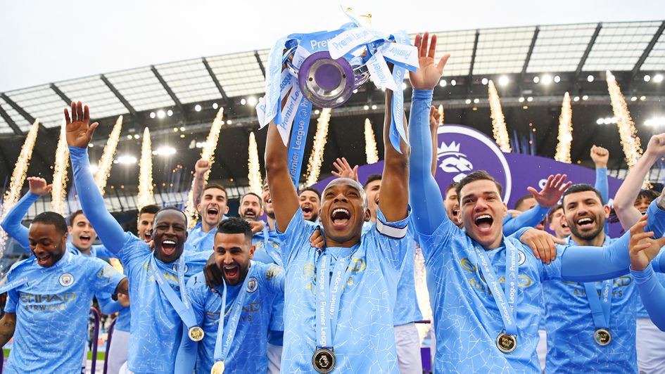 Manchester City lift the Premier League trophy