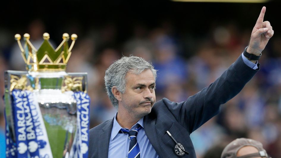 Jose Mourinho with the Premier League trophy in 2015