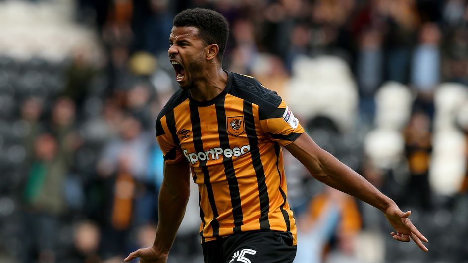 Fraizer Campbell celebrates