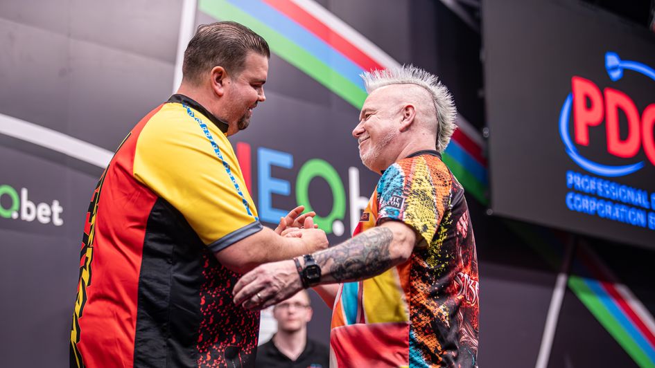 Gabriel Clemens and Peter Wright (Jonas Hunold/PDC Europe)