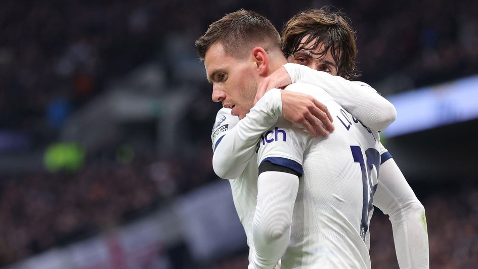 Giovani Lo Celso celebrates a goal