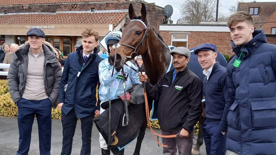 Crazierthandaisy pictured with winning connections