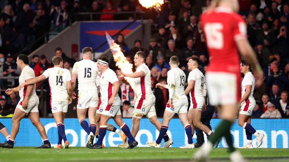 England celebrate Alex Dombrandt's try