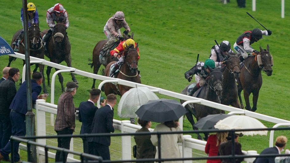 Blue Cup and Oisin Murphy win in the Epsom rain