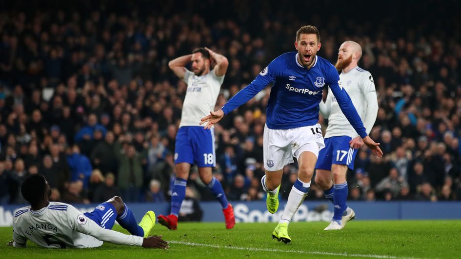 Gylfi Sigurdsson celebrates his goal for Everton against Cardiff