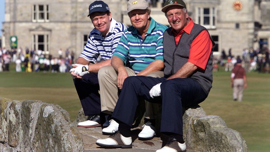 Roberto de Vicenzo (right)