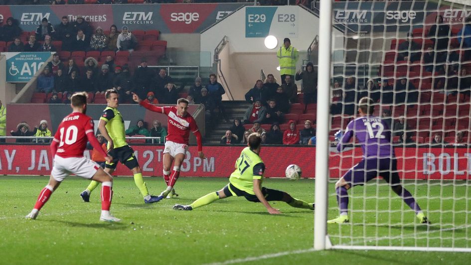 Josh Brownhill scores for Bristol City against Huddersfield
