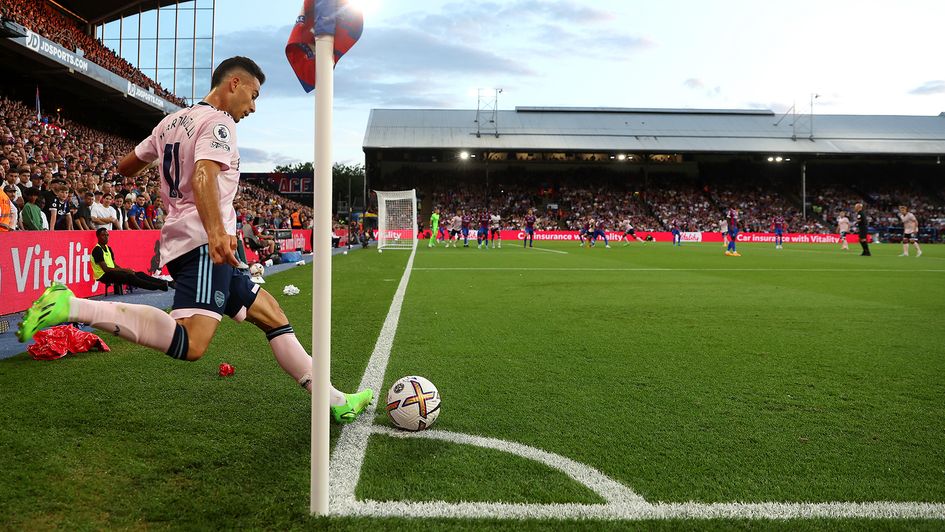 Gabriel Martinelli takes a corner against Crystal Palace