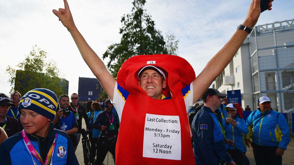 Ian Poulter celebrates Europe winning the Ryder Cup