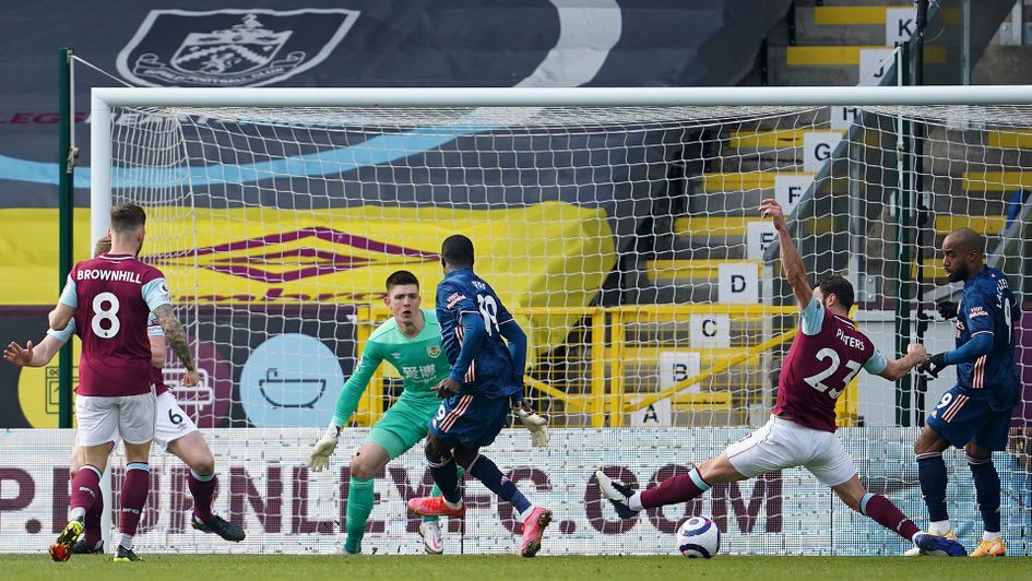 Nicolas Pepe came close to scoring against Burnley