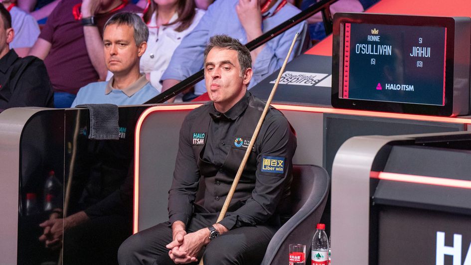 All eyes on Ronnie O'Sullivan at the Crucible