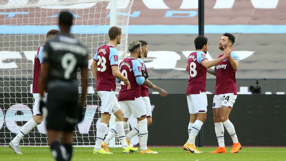 West Ham celebrate Pablo Fornals' goal against Doncaster