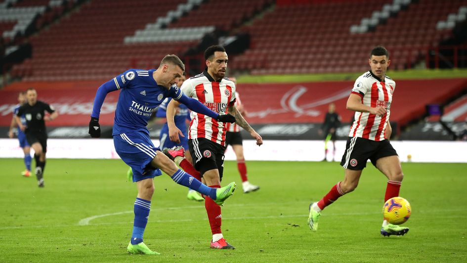 Jamie Vardy has a shot against Sheffield United