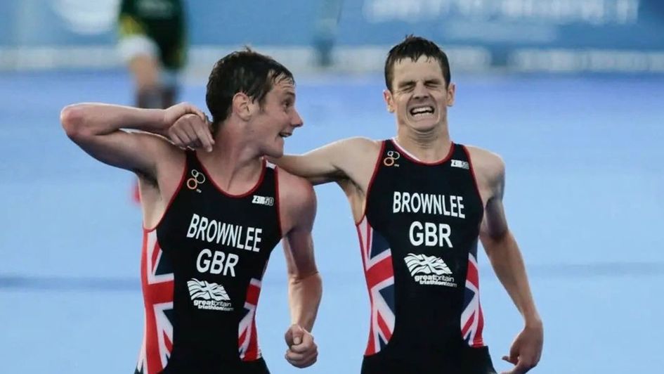 Alistair Brownlee helped his brother Jonny