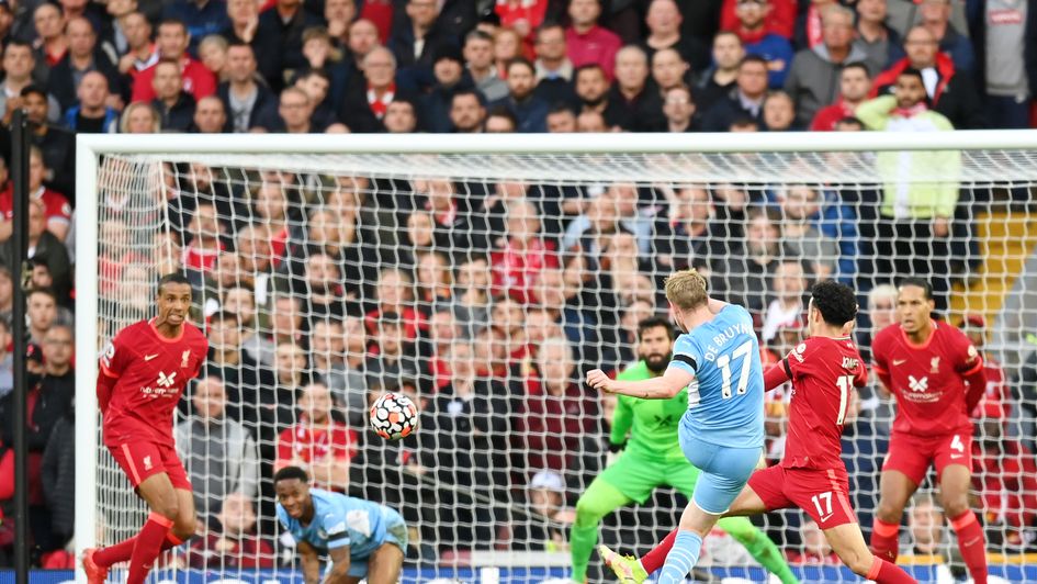 Kevin De Bruyne curls home a late equaliser for Manchester City against Liverpool