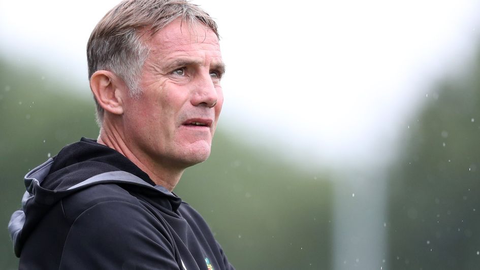 Phil Parkinson's Wrexham would go level on points with leaders Stockport with a win