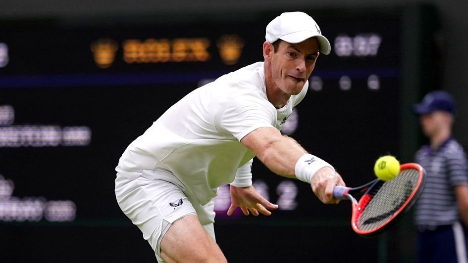 Andy Murray in action against Ryan Peniston