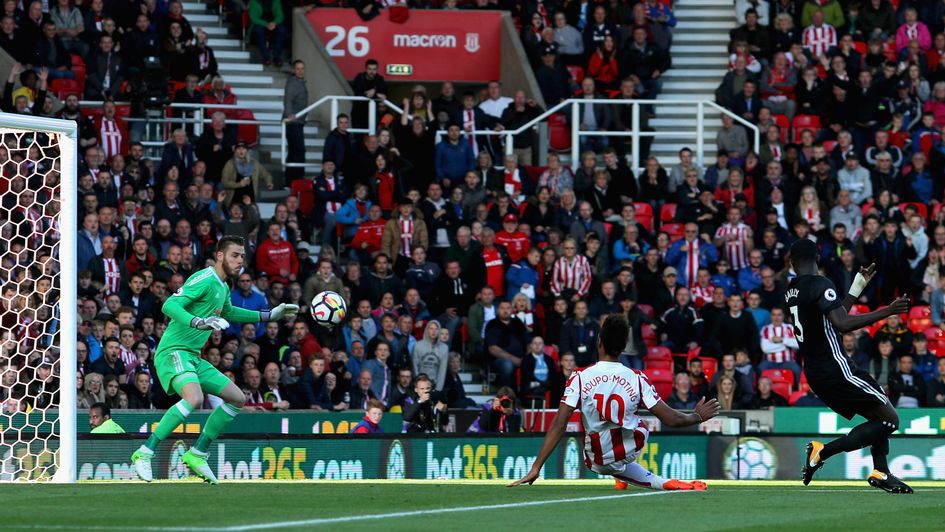 Maxim Choupo-Moting scores for Stoke