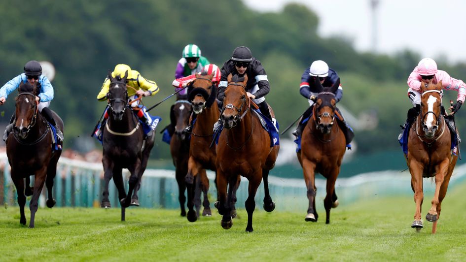 Kerdos (centre) lands the Temple Stakes