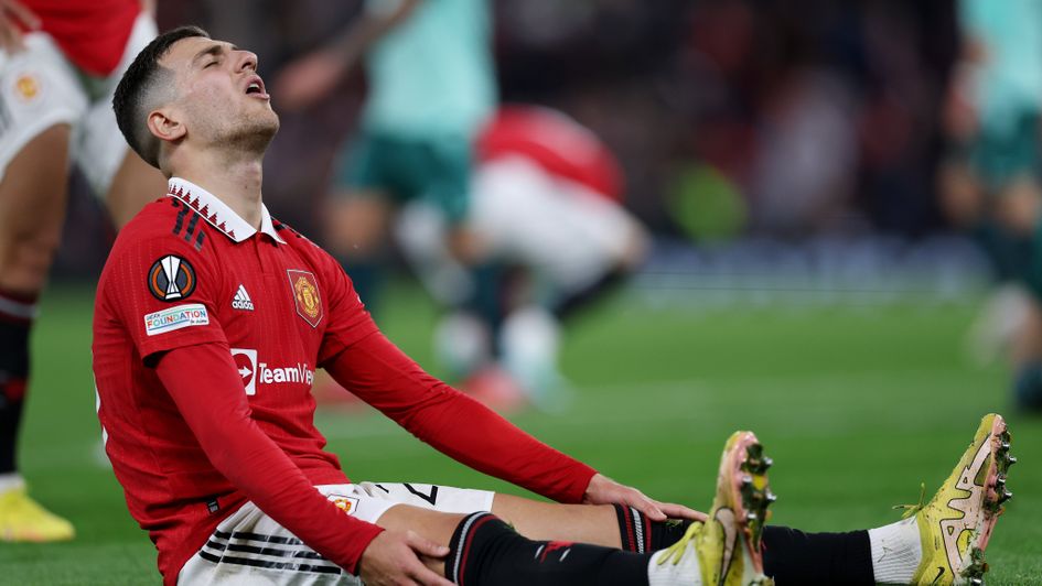 Diogo Dalot could face a tough afternoon on Sunday