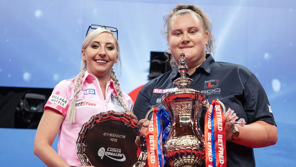 Fallon Sherrock and Beau Greaves (Picture: PDC)