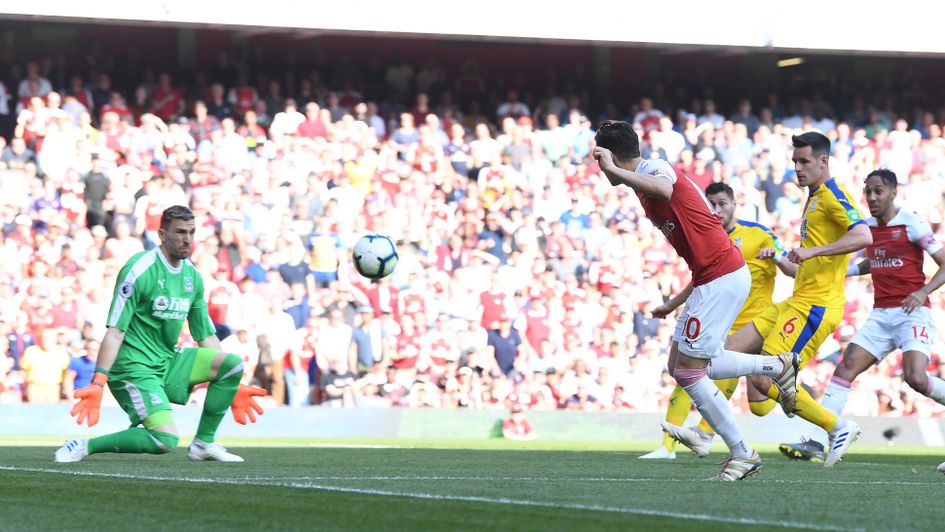 Mesut Ozil: Arsenal playmaker scores against Crystal Palace